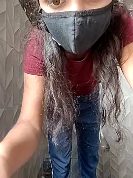 Snapshot of Ruhi_07 chatting on October 8, 2025, 4:10 am Ruhi 07 online show from October 8, 2025, 4:10 am