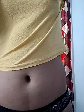 Snapshot of Ruhi_07 chatting on October 17, 2025, 4:15 am Ruhi 07 online show from October 17, 2025, 4:15 am