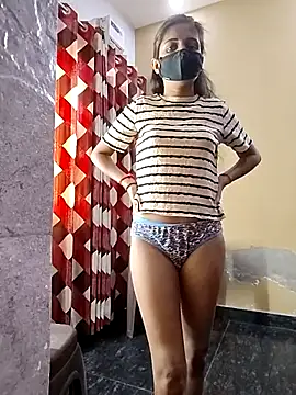 Snapshot of Ruhi_07 chatting on October 29, 2025, 4:15 am Ruhi 07 online show from October 29, 2025, 4:15 am