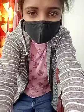 Snapshot of Ruhi_07 chatting on November 18, 2025, 4:06 am Ruhi 07 online show from November 18, 2025, 4:06 am