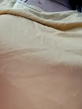 Snapshot of Ruhi_07 chatting on November 19, 2025, 4:45 am Ruhi 07 online show from November 19, 2025, 4:45 am