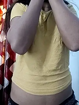 Snapshot of Ruhi_07 chatting on November 30, 2025, 4:16 am Ruhi 07 online show from November 30, 2025, 4:16 am