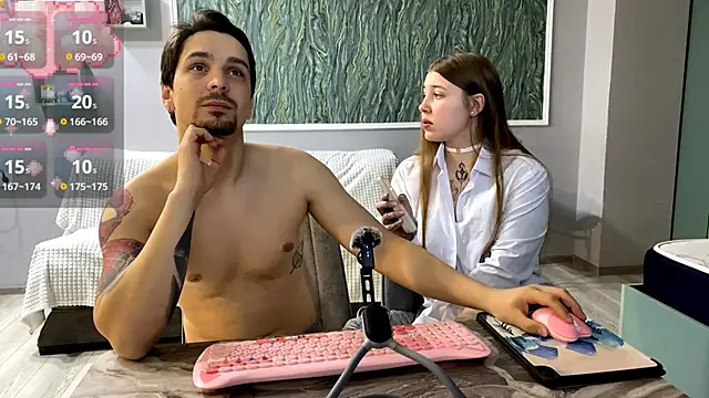 Snapshot of VelvetMiley chatting on March 4, 2026, 4:35 pm VelvetMiley online show from March 4, 2026, 4:35 pm