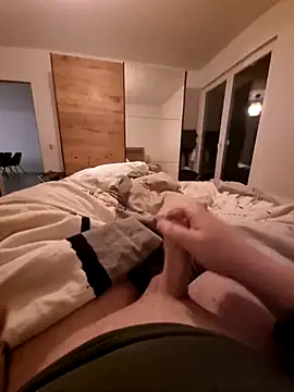 wididoooo online show from October 23, 2025, 5:29 am