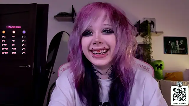 Lollyshy online show from September 19, 2025, 11:55 am