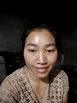 Snapshot of PhienPhien chatting on October 3, 2025, 10:56 am PhienPhien online show from October 3, 2025, 10:56 am