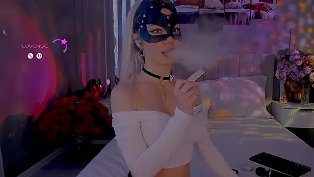 Snapshot of black_cat-11 chatting on March 2, 2026, 7:37 am black cat-11 online show from March 2, 2026, 7:37 am