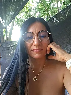 Snapshot of maturexxxnaughty chatting on May 4, 2026, 12:12 pm maturexxxnaughty online show from May 4, 2026, 12:12 pm
