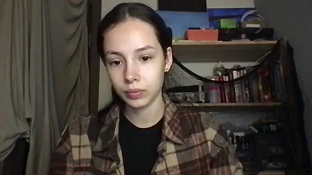 Yuna5343 online show from November 5, 2025, 7:58 pm