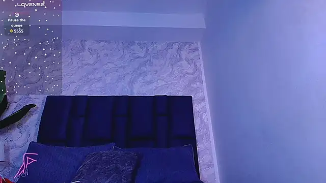 mishell- online show from November 19, 2025, 7:25 pm