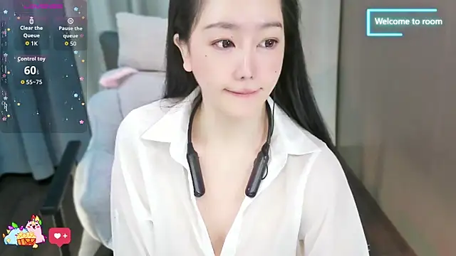 LINLIN-2025 online show from November 1, 2025, 2:19 pm