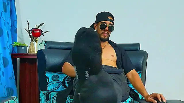 DaveSoldier online show from October 17, 2025, 4:04 am