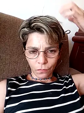 Lulypsicologasexual online show from December 15, 2025, 5:06 pm