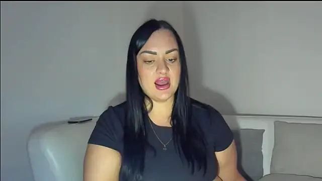 Snapshot of AliTemptress chatting on October 15, 2025, 5:46 pm AliTemptress online show from October 15, 2025, 5:46 pm