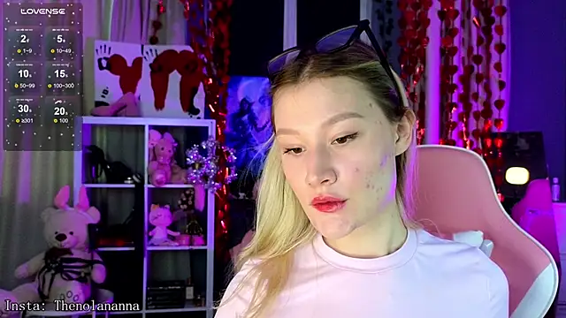 Snapshot of _Anna_Nolan_ chatting on February 16, 2026, 6:53 am Anna Nolan online show from February 16, 2026, 6:53 am