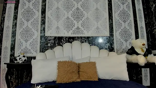 Snapshot of irenne_wilsonn chatting on February 10, 2026, 1:04 pm irenne wilsonn online show from February 10, 2026, 1:04 pm