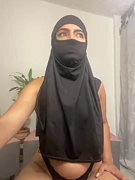 jade nassar online show from October 7, 2025, 4:37 pm