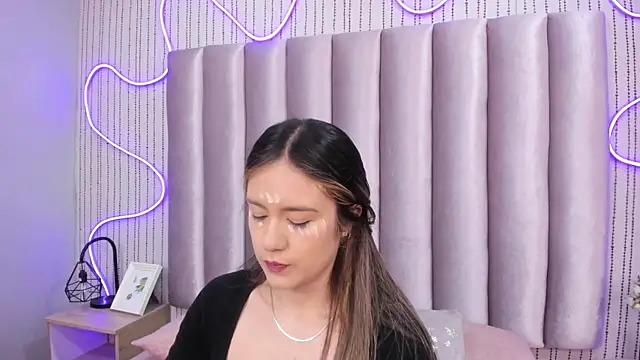 SamanthaPeachss online show from November 26, 2025, 12:06 pm