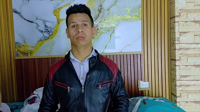 mabelineyesgreen303av online show from November 18, 2025, 3:12 am