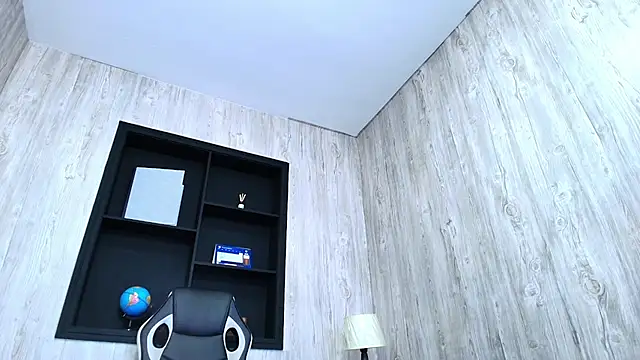 Snapshot of SkarlettAry chatting on November 25, 2025, 3:01 pm SkarlettAry online show from November 25, 2025, 3:01 pm