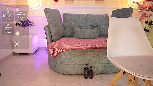 LoonaNyx online show from November 29, 2025, 11:35 am