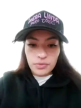 Snapshot of Adarha_Ramirez chatting on November 28, 2025, 4:31 pm Adarha Ramirez online show from November 28, 2025, 4:31 pm