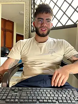 Snapshot of King_Draven3 chatting on January 7, 2026, 7:38 pm King Draven3 online show from January 7, 2026, 7:38 pm