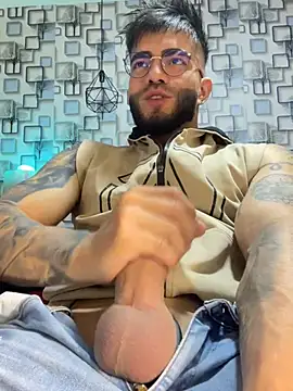 Snapshot of King_Draven3 chatting on March 5, 2026, 7:43 pm King Draven3 online show from March 5, 2026, 7:43 pm