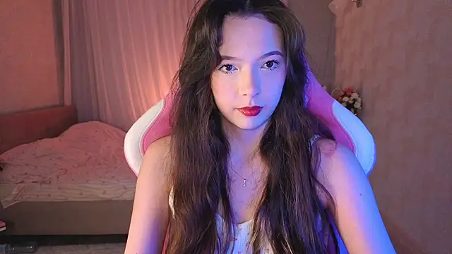 Snapshot of yuna_sunshy chatting on March 25, 2026, 1:11 am yuna sunshy online show from March 25, 2026, 1:11 am