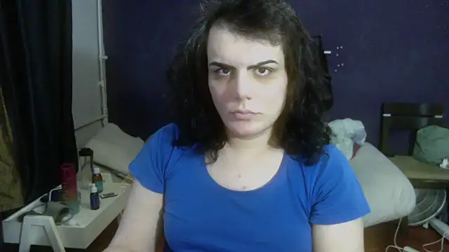 turkishTransEfsun online show from November 12, 2025, 2:28 pm