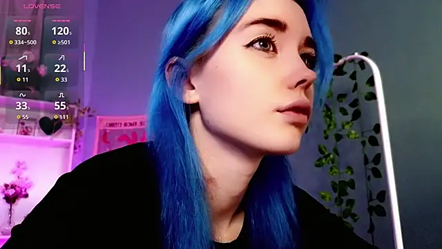 Kiara Dream online show from December 1, 2025, 9:09 pm