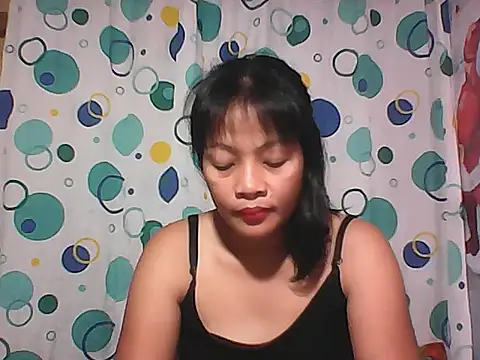 HottyElle online show from December 16, 2025, 5:23 am