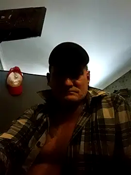 Matiasm7777 online show from December 17, 2025, 8:20 am