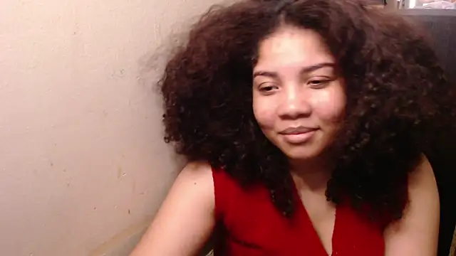 madelene online show from October 20, 2025, 2:23 am