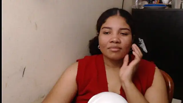 madelene online show from April 14, 2026, 2:50 am