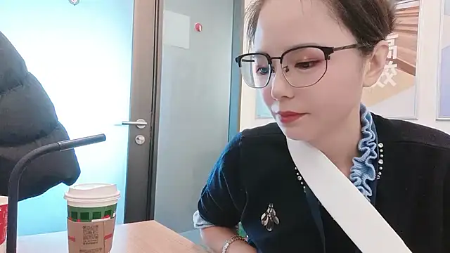 Snapshot of KKMM168 chatting on November 26, 2025, 3:07 am KKMM168 online show from November 26, 2025, 3:07 am