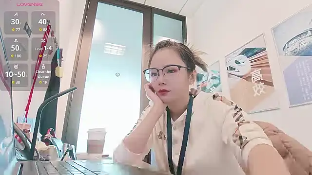 Snapshot of KKMM168 chatting on December 16, 2025, 4:06 am KKMM168 online show from December 16, 2025, 4:06 am