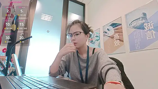 Snapshot of KKMM168 chatting on December 18, 2025, 3:01 am KKMM168 online show from December 18, 2025, 3:01 am