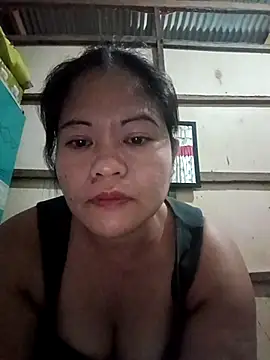 Snapshot of DignaRocero chatting on October 16, 2025, 10:38 am DignaRocero online show from October 16, 2025, 10:38 am