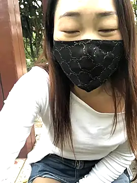 hhouq936 online show from September 12, 2025, 2:00 am