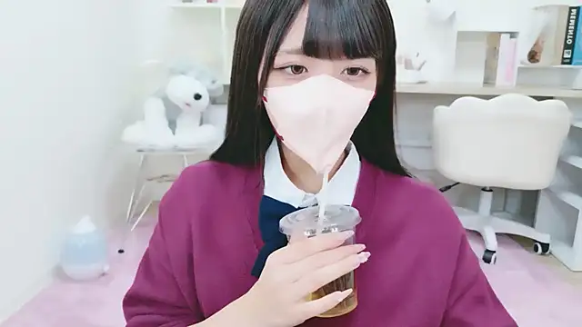 Snapshot of Reina_Fcup chatting on November 12, 2025, 1:33 pm Reina Fcup online show from November 12, 2025, 1:33 pm