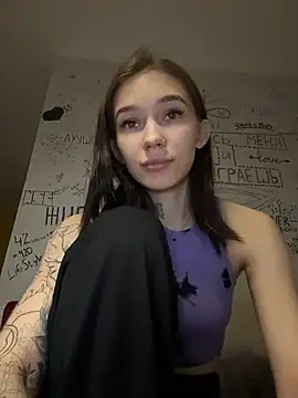 AsyaMiller online show from December 4, 2025, 2:15 pm