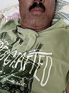 moonflower25 online show from September 12, 2025, 4:07 pm