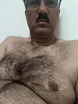 moonflower25 online show from September 29, 2025, 12:16 am