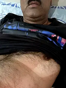 moonflower25 online show from October 25, 2025, 7:52 pm