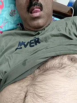 moonflower25 online show from February 21, 2026, 1:39 am