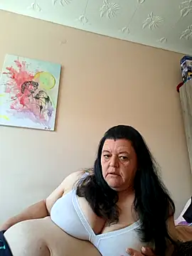 Snapshot of BlacReign chatting on September 16, 2025, 11:00 am BlacReign online show from September 16, 2025, 11:00 am