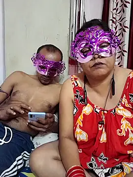 Snapshot of mature_friends chatting on May 1, 2026, 5:50 pm mature friends online show from May 1, 2026, 5:50 pm