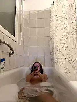 Emilia Mausi online show from January 16, 2026, 8:13 pm