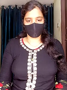 Snapshot of Rose-luckey chatting on February 7, 2026, 1:15 pm Rose-luckey online show from February 7, 2026, 1:15 pm